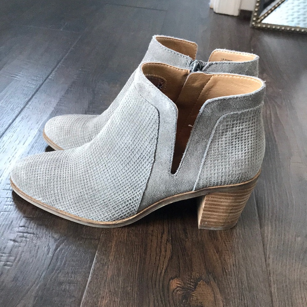 Lucky brand gray booties